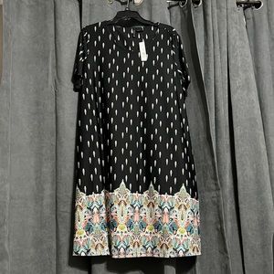 New Directions. XL. NWT. 95% polyester 5% spandex.